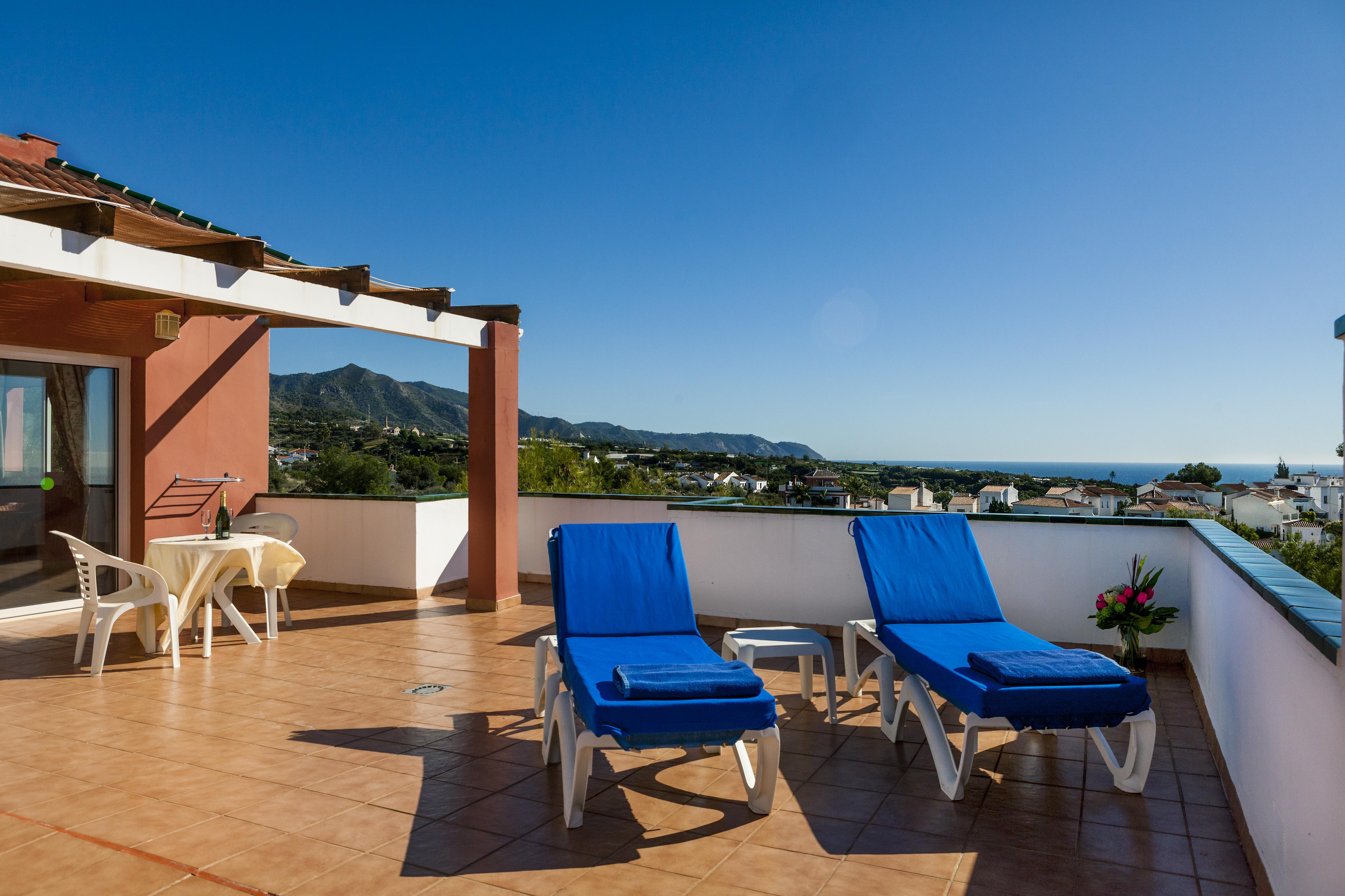 Los Arcos Hotel Nerja Exterior photo