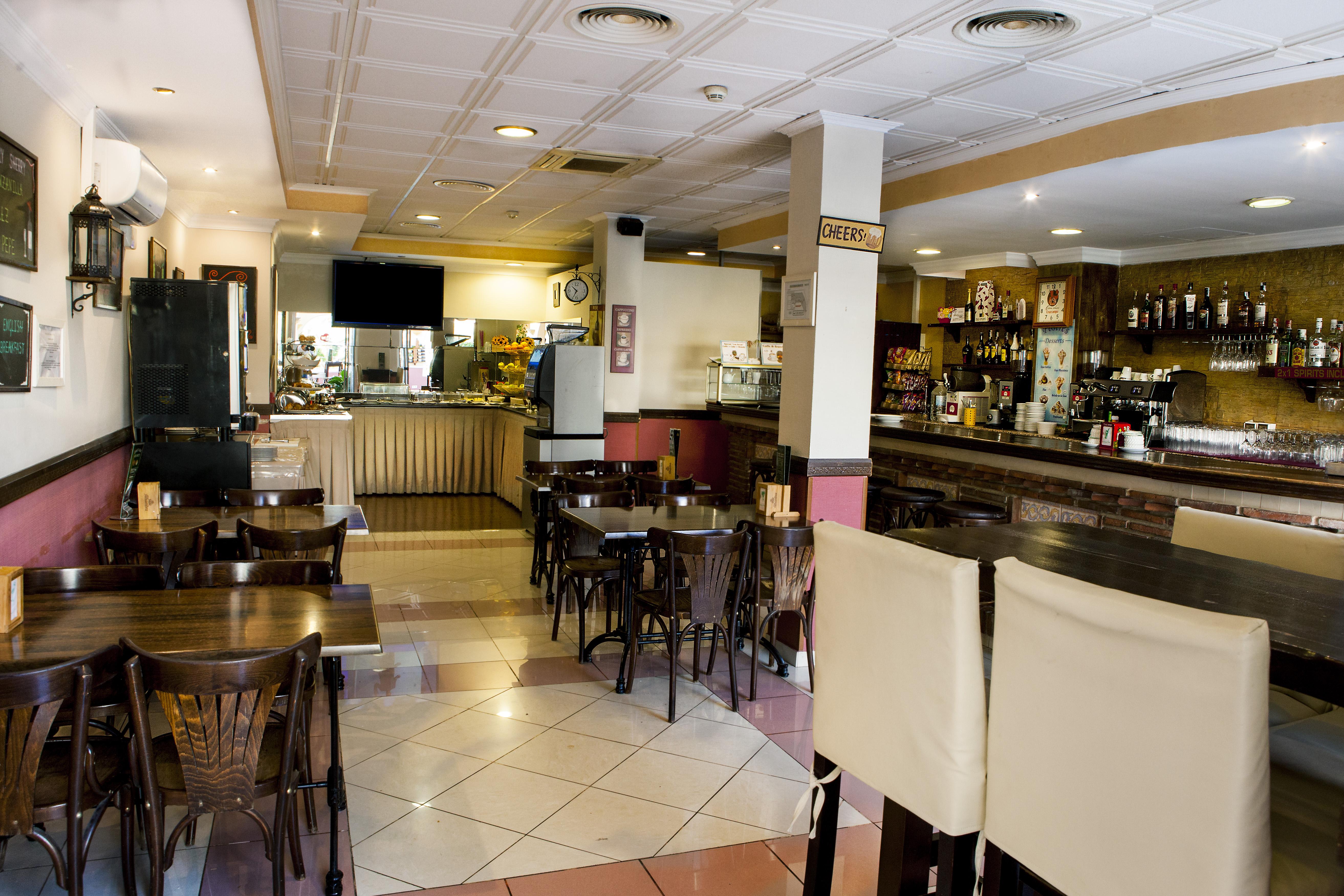 Los Arcos Hotel Nerja Exterior photo