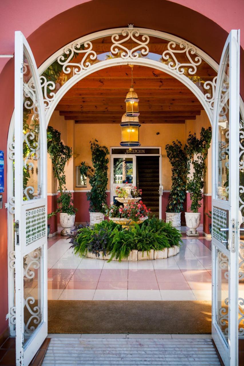 Los Arcos Hotel Nerja Exterior photo